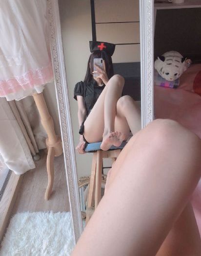 我的女友被黑人寄宿中出